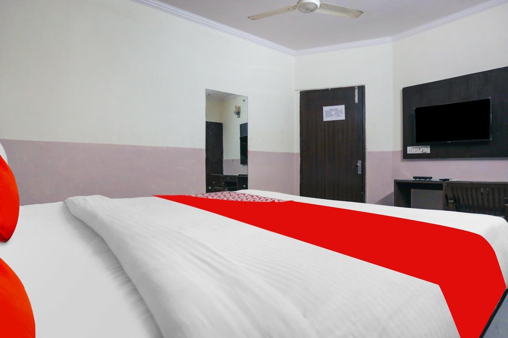 ניו דלהי Hotel O Royal Galaxy מראה חיצוני תמונה