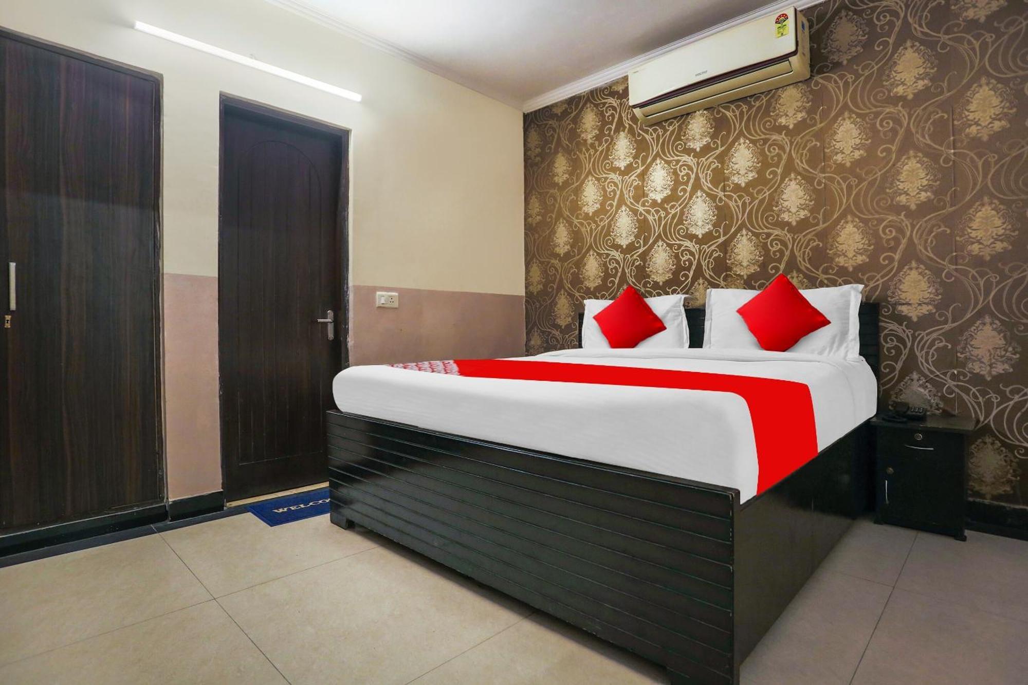 ניו דלהי Hotel O Royal Galaxy מראה חיצוני תמונה