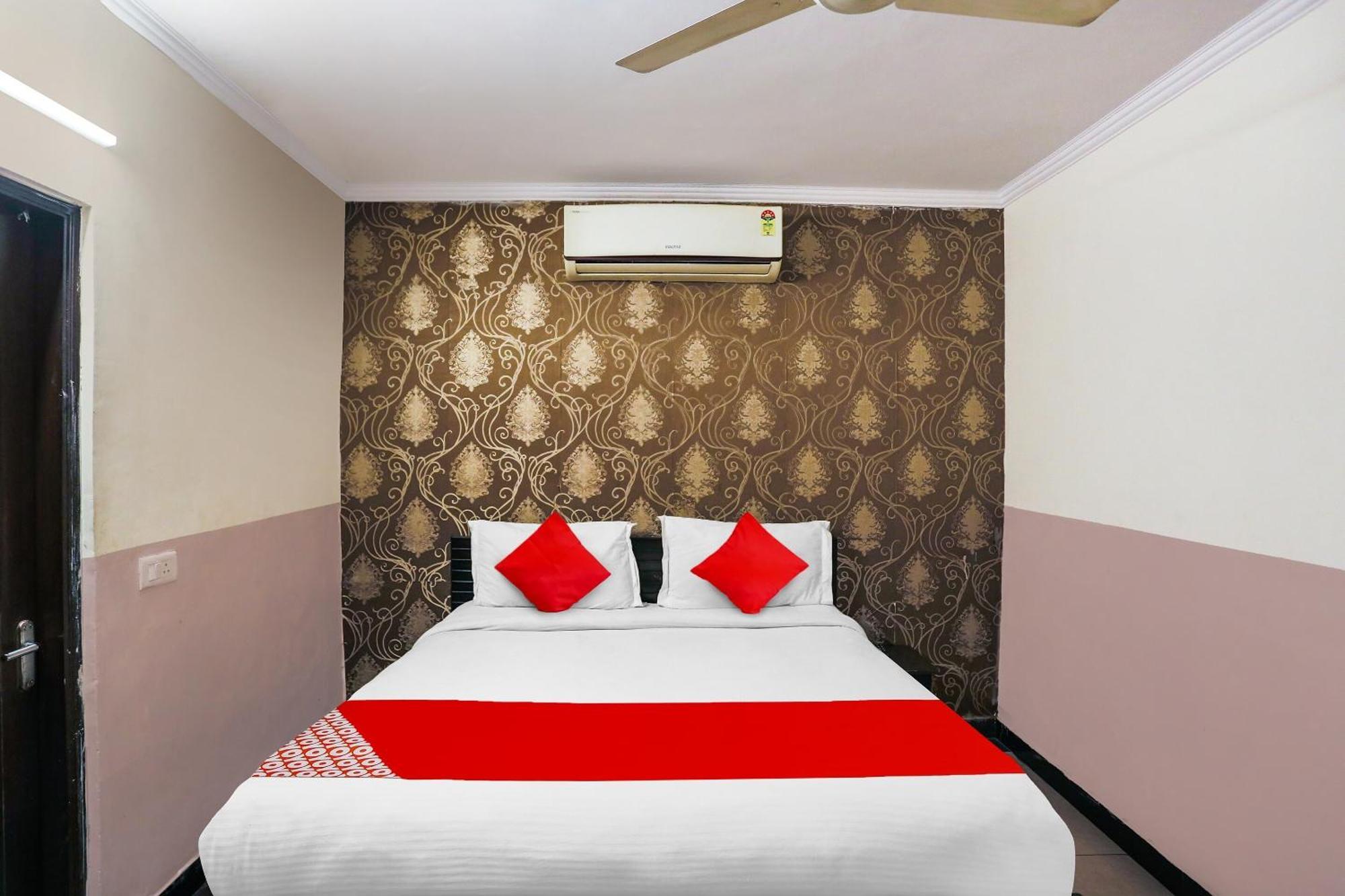 ניו דלהי Hotel O Royal Galaxy מראה חיצוני תמונה